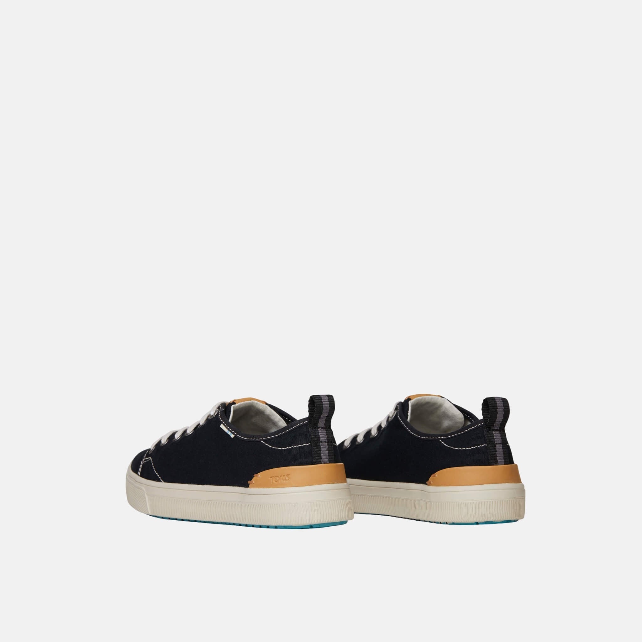 Toms TRVL Lite Low Black