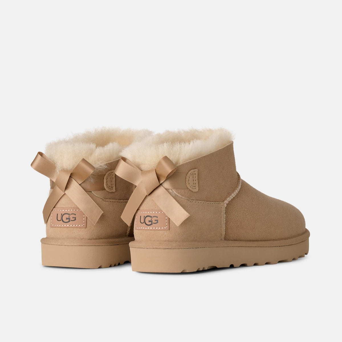 Ugg Ultra Mini Bailey Bow Sand