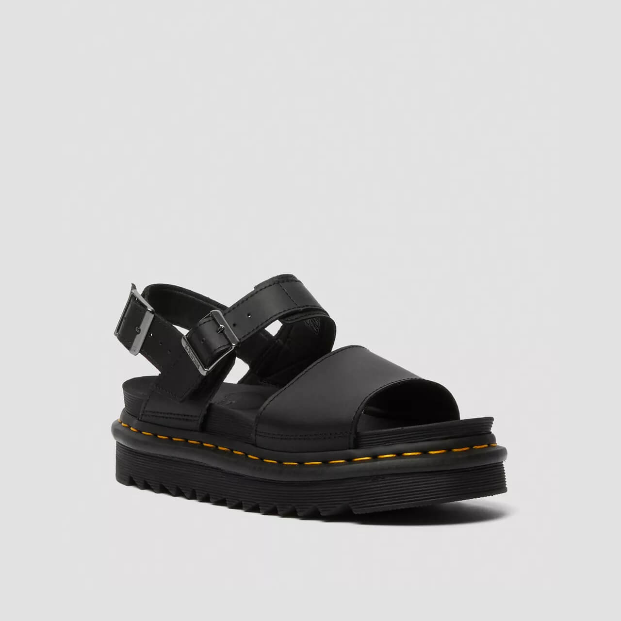 Dr. Martens Voss