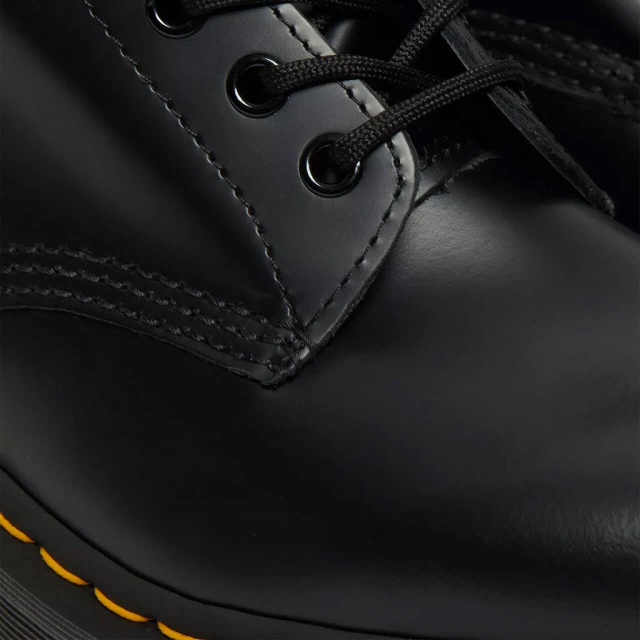 Dr. Martens 1460 Bex
