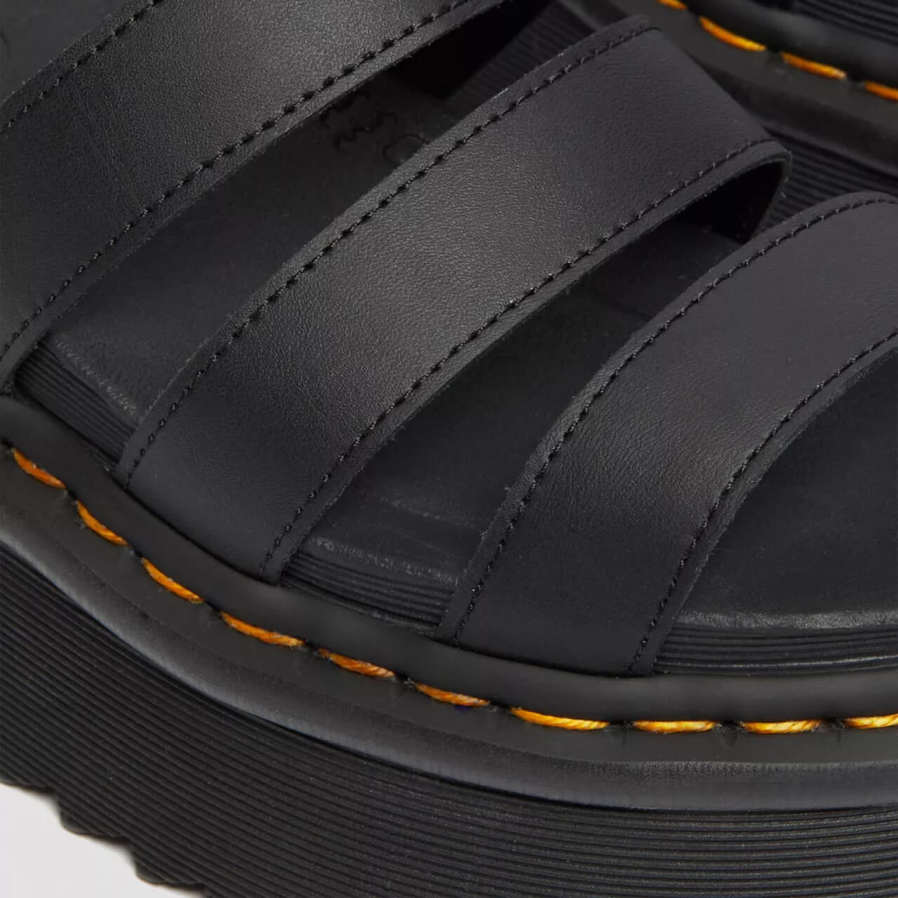 Dr. Martens Blaire Quad