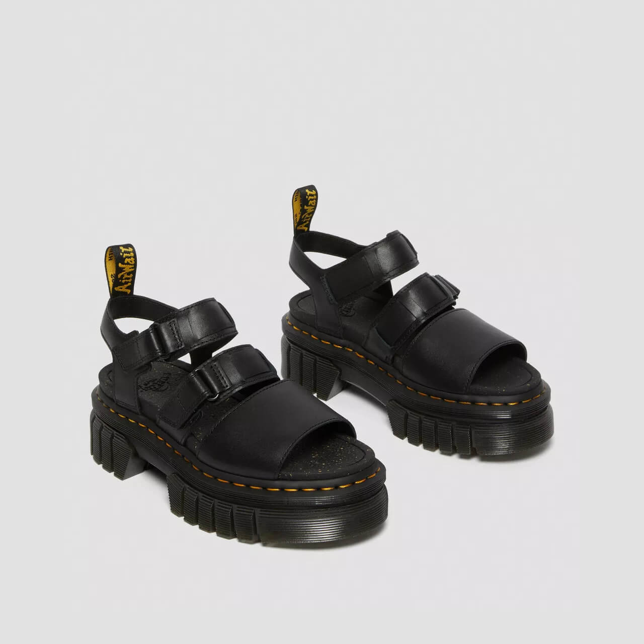 Dr. Martens Ricki 3-Strap
