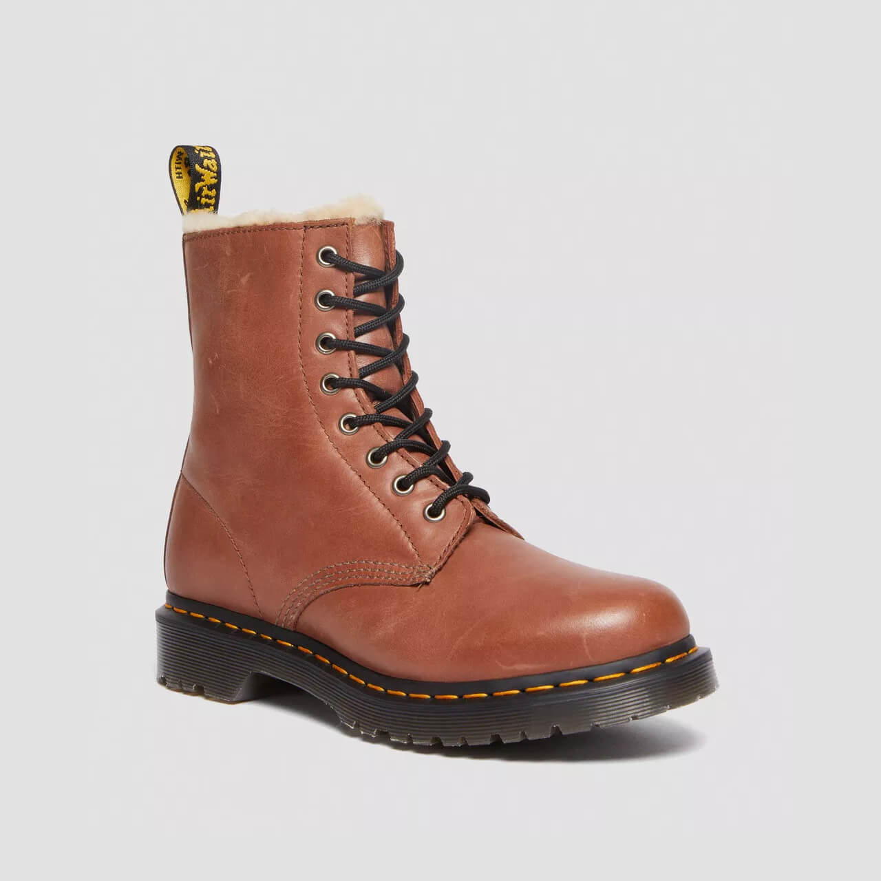 Dr. Martens 1460 Serena