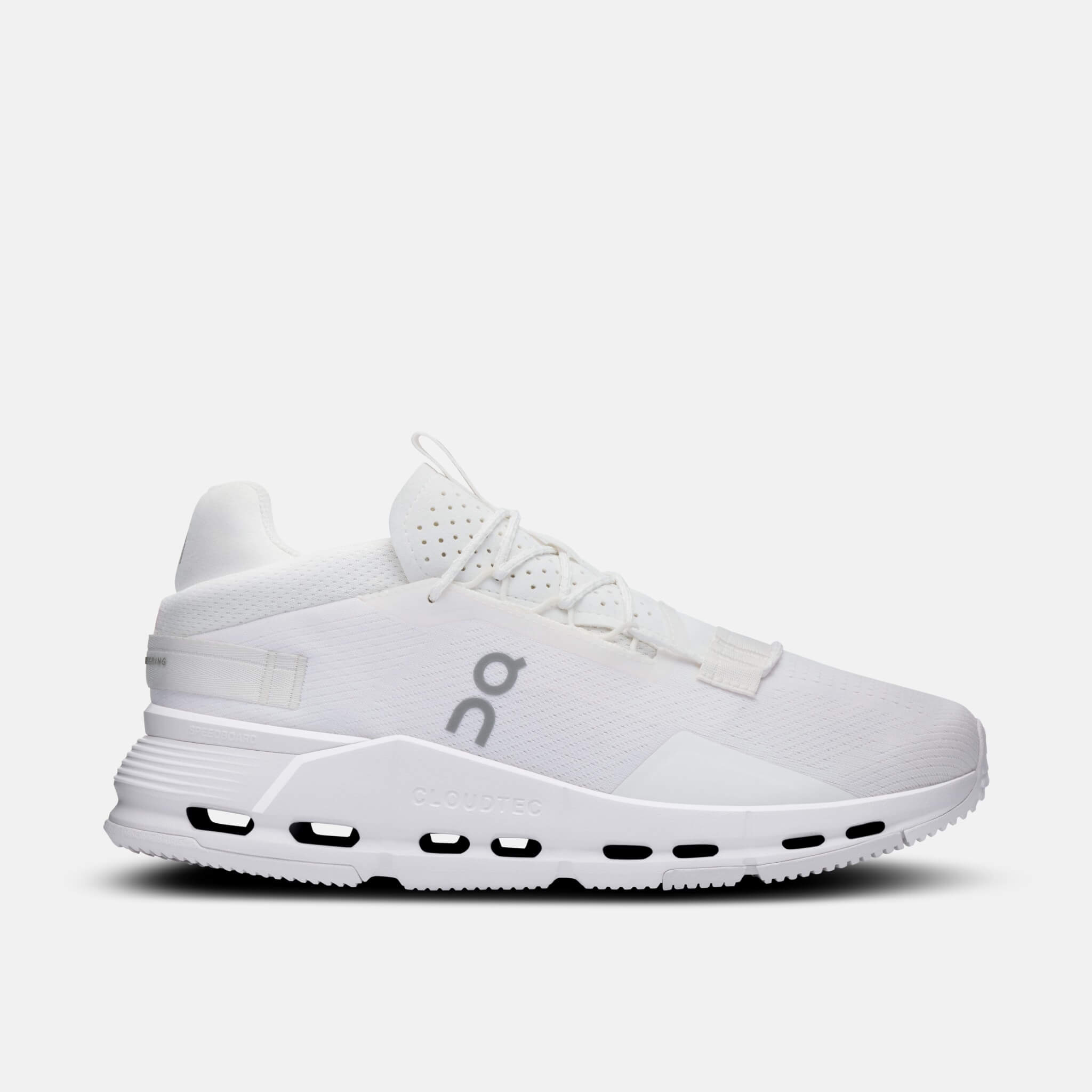 On Cloudnova 2 All White