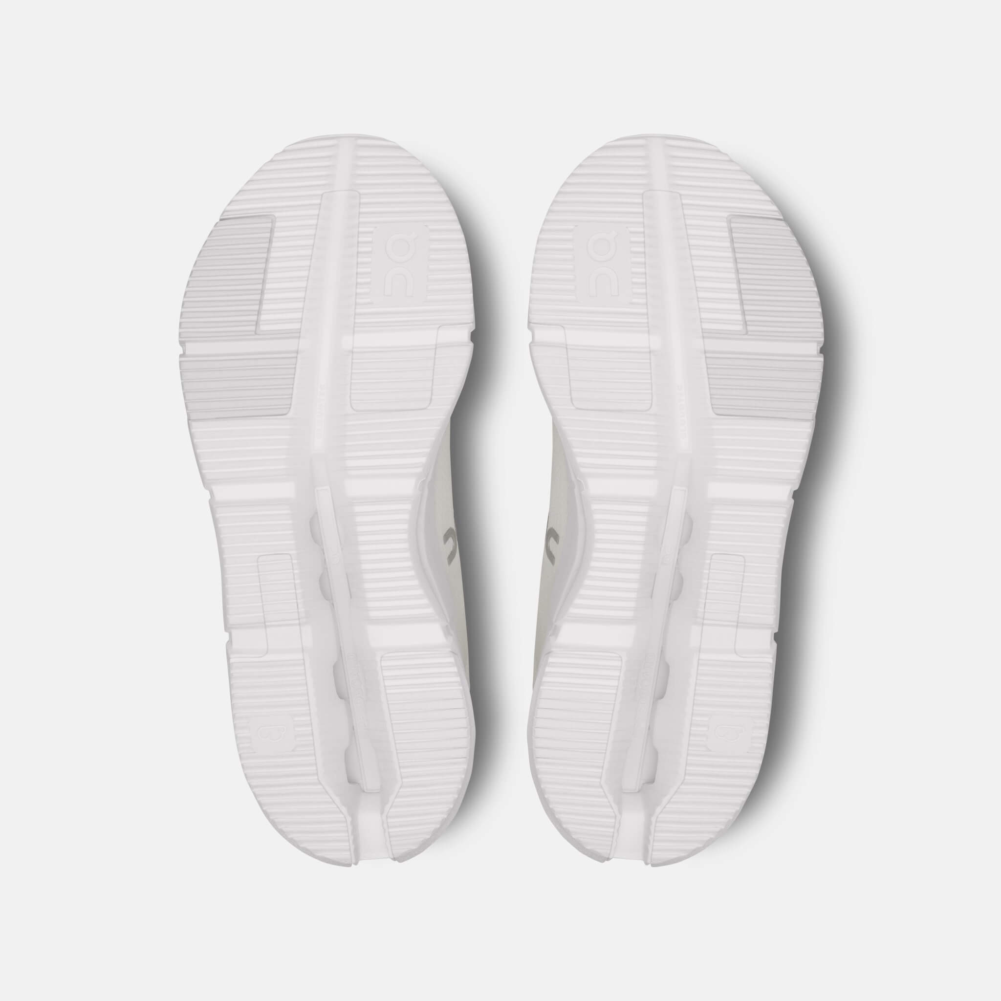 On Cloudnova 2 All White