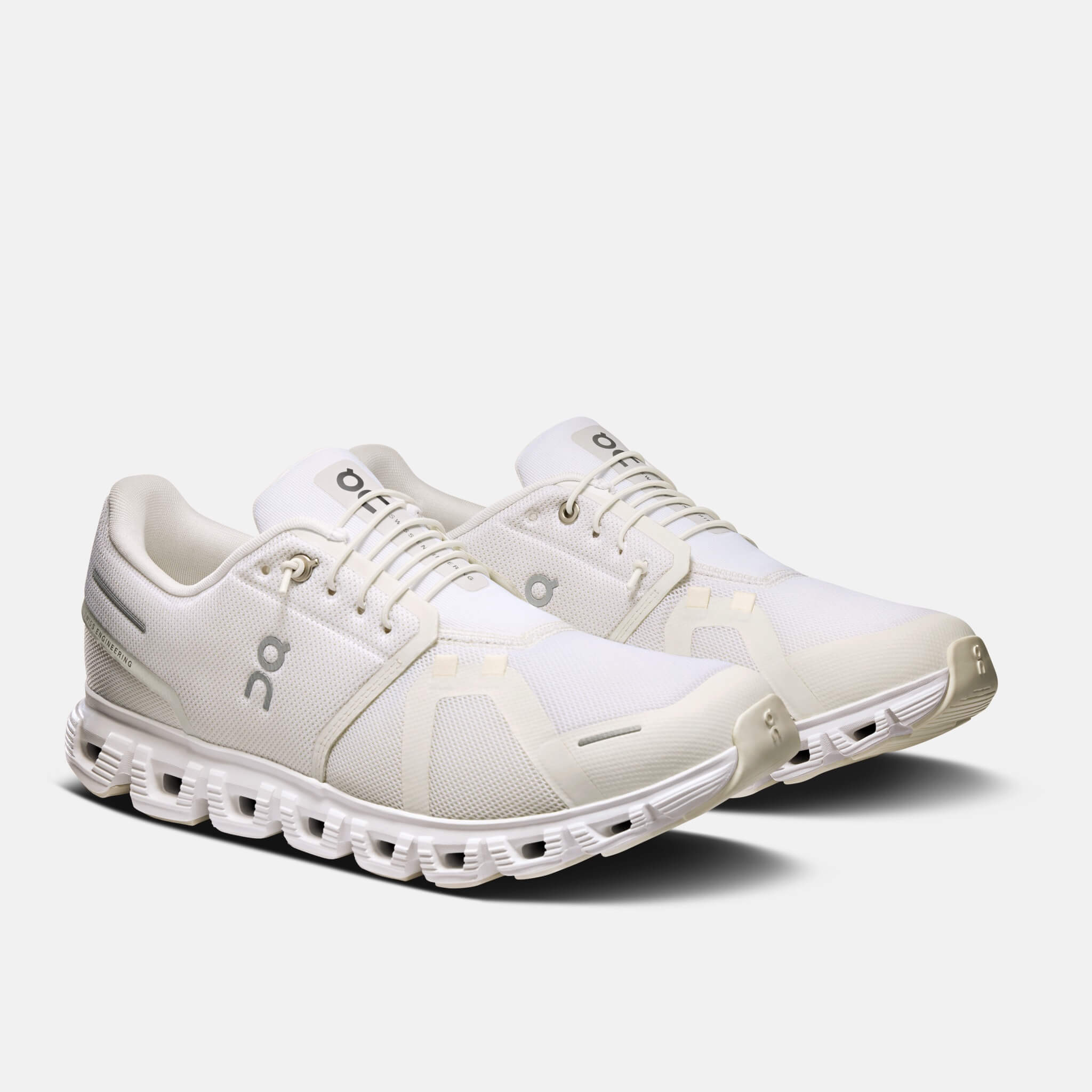 On Cloud 6 White/White