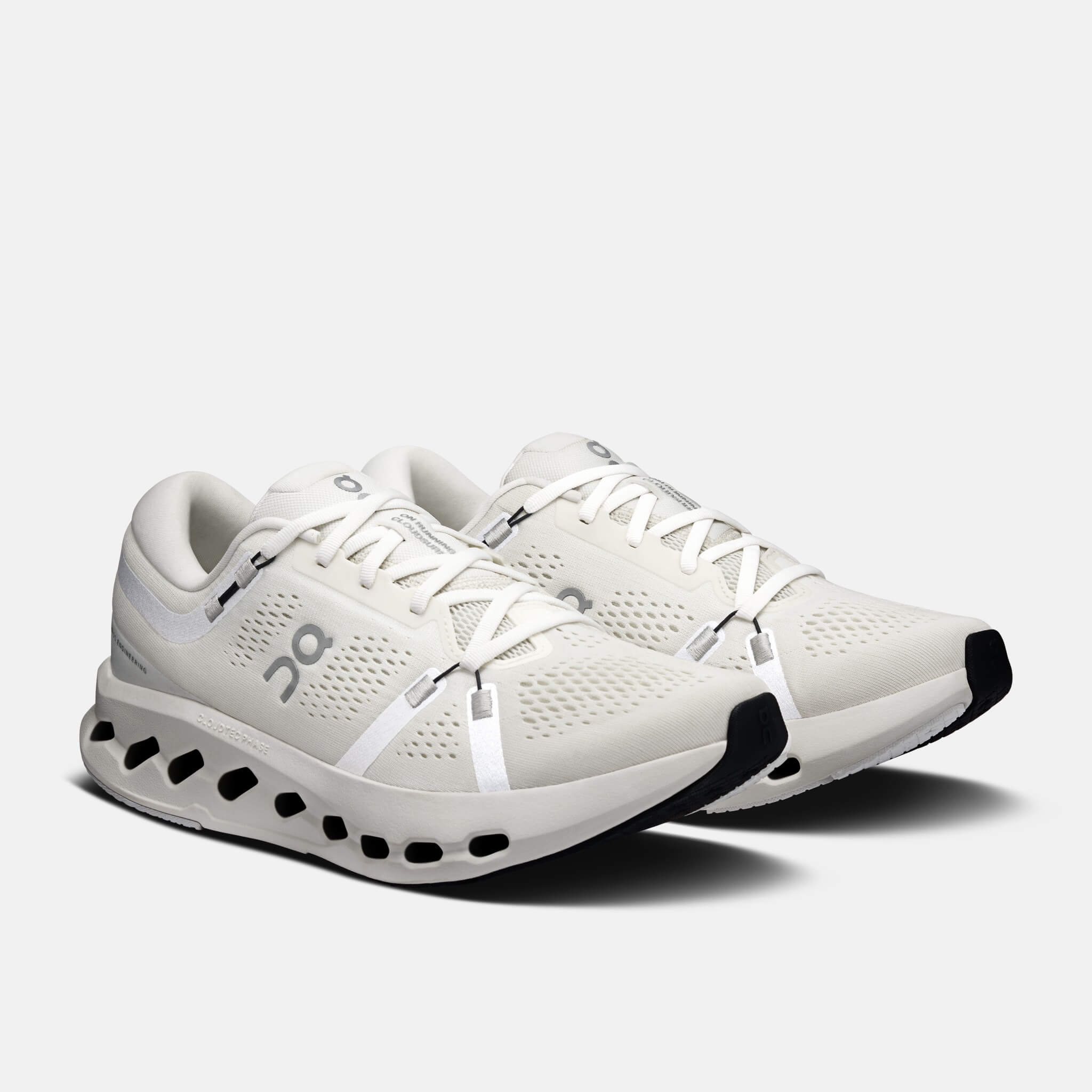 On Cloudsurfer 2 Ivory/Ivory