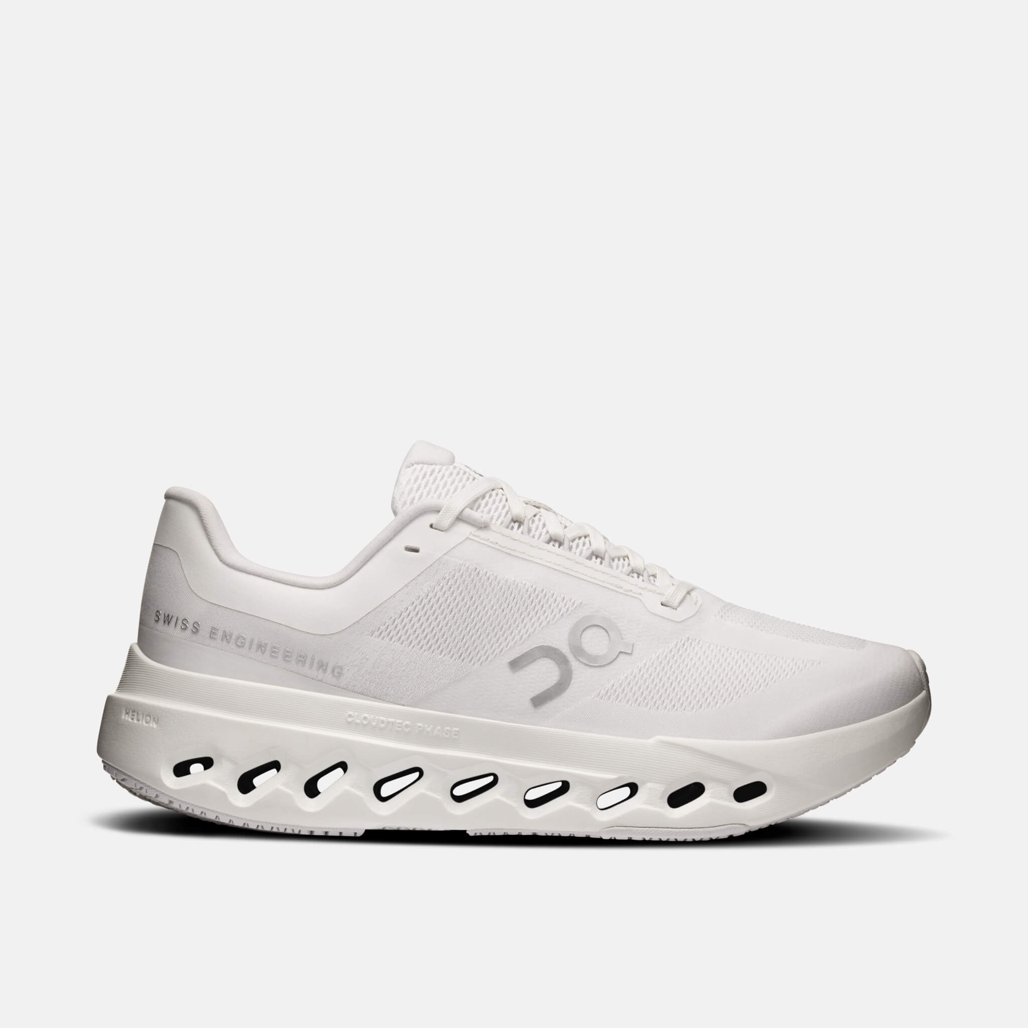 On Cloudsurfer Next White/White