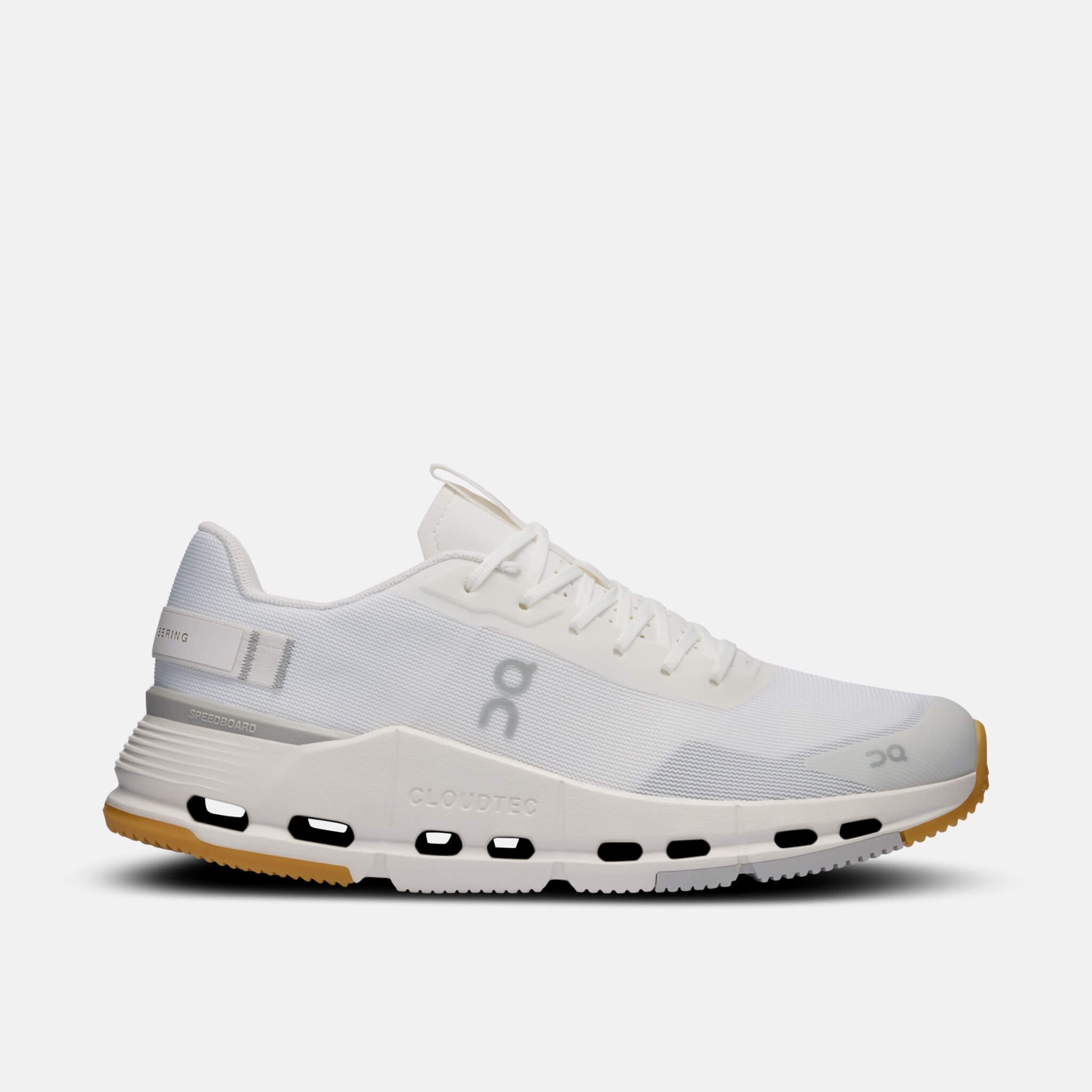 On Cloudnova Form 2 White/Ivory
