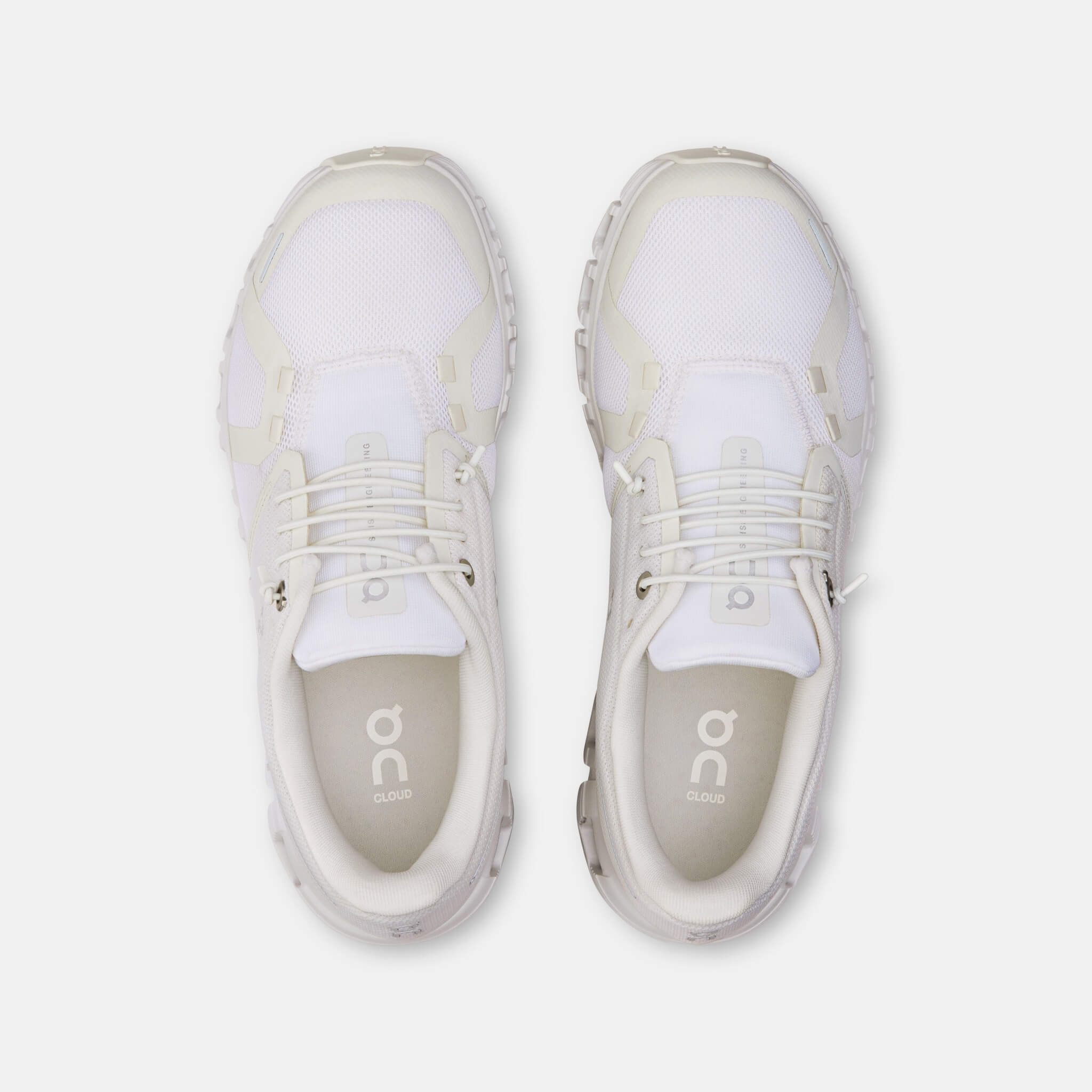 On Cloud 6 White/White
