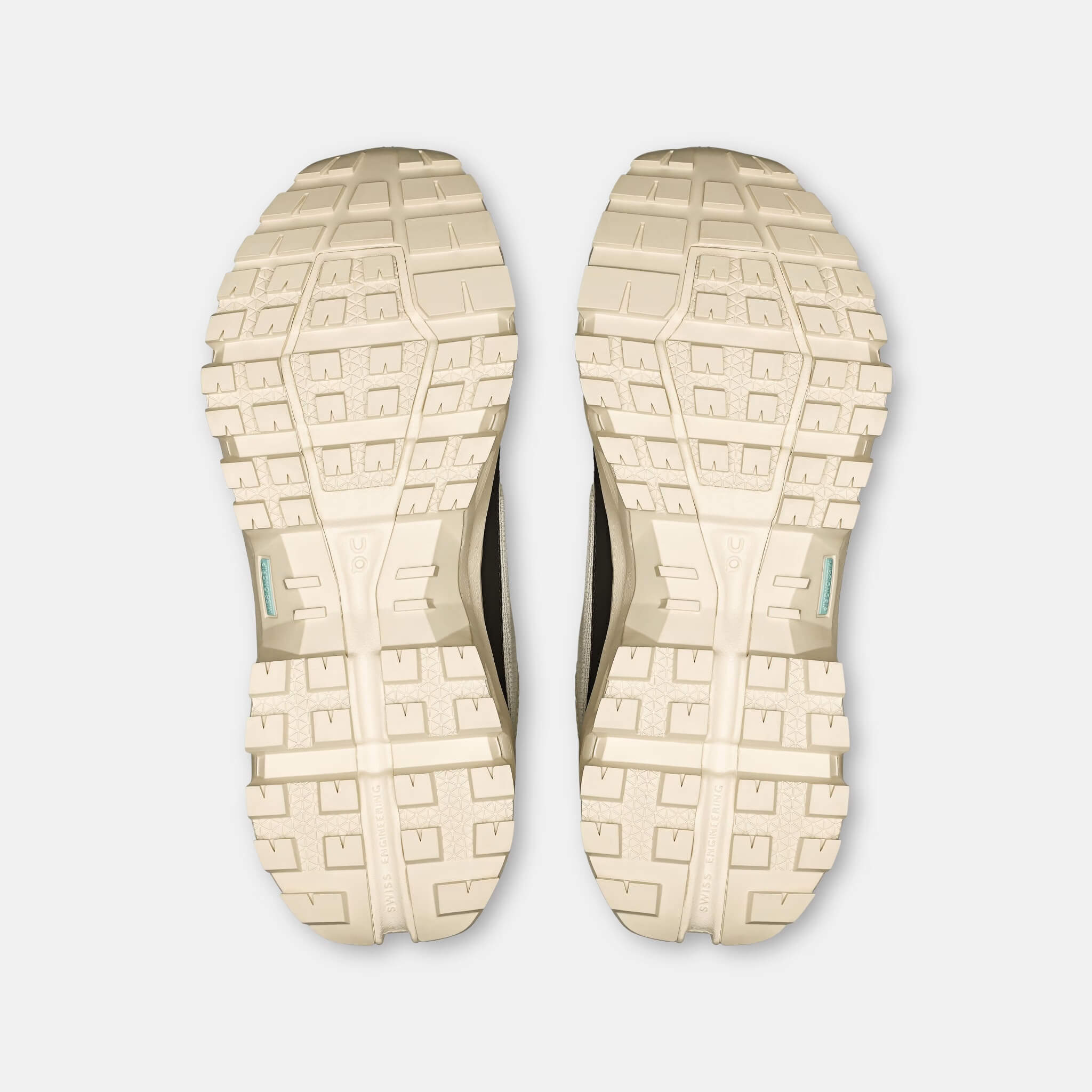 On Cloudrock Low Waterproof Ivory/Ivory