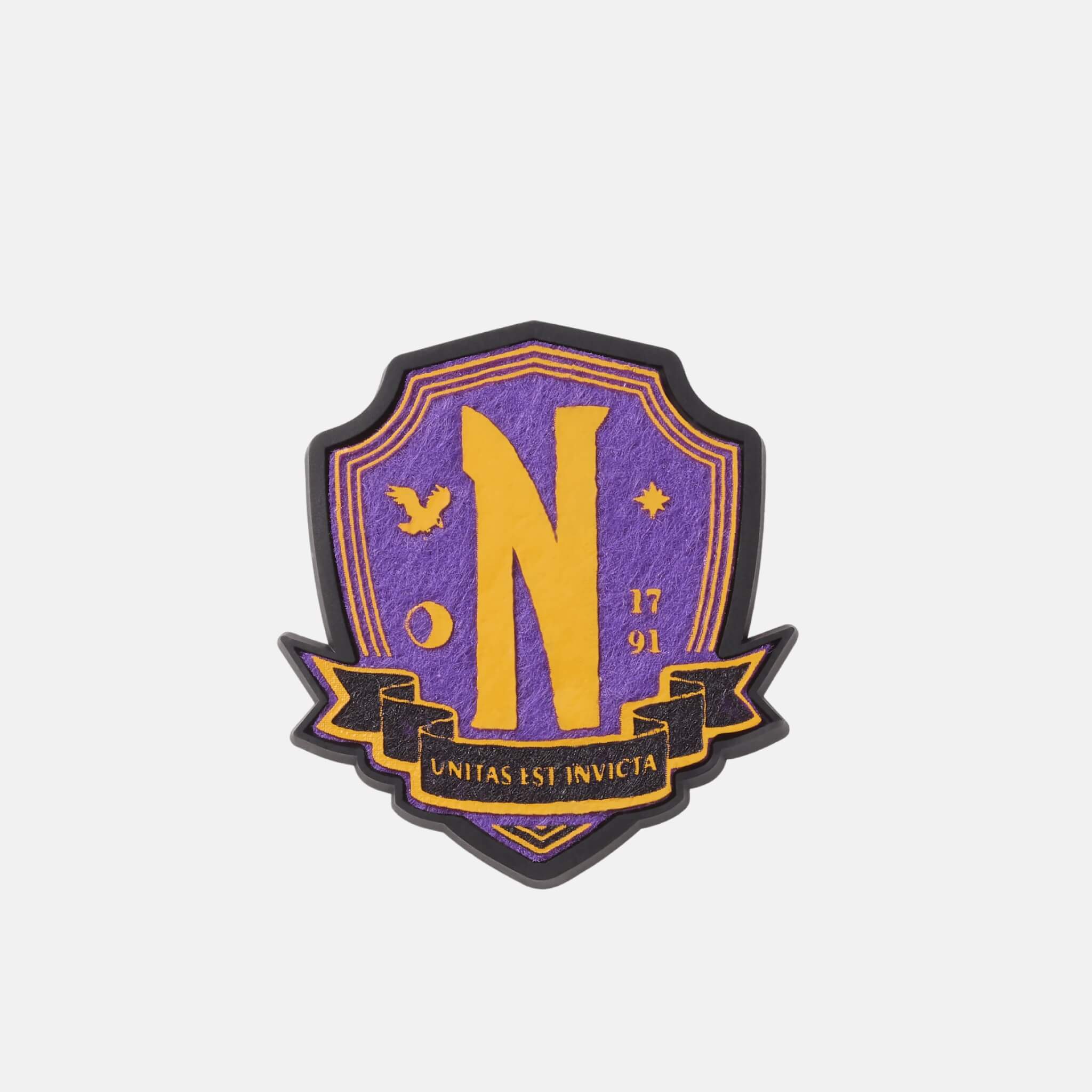 Jibbitz Charms Wednesday Nevermore Badge